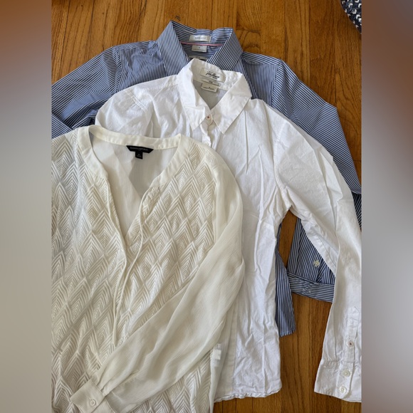 3 White and Blue Patterned Dress Shirt - Women’s Size Medium - Picture 2 of 10